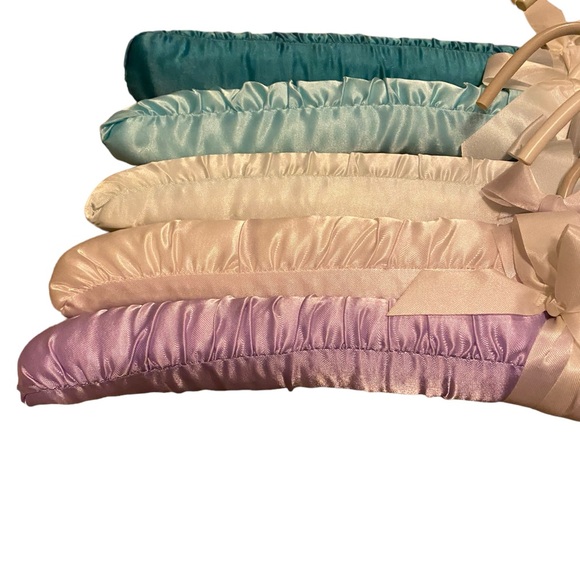 Sweet dreams set of 5 vintage satin padded hangers - Picture 3 of 6